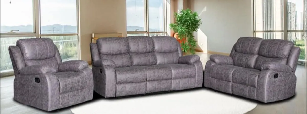 New 3+2 Bella Fabric Recliner With Pulldown Table