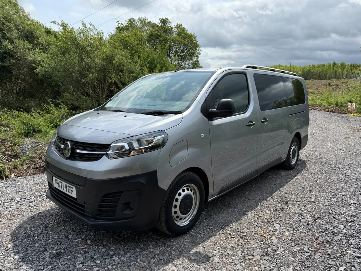 Vauxhall Vivaro  9 Seat - Image 3