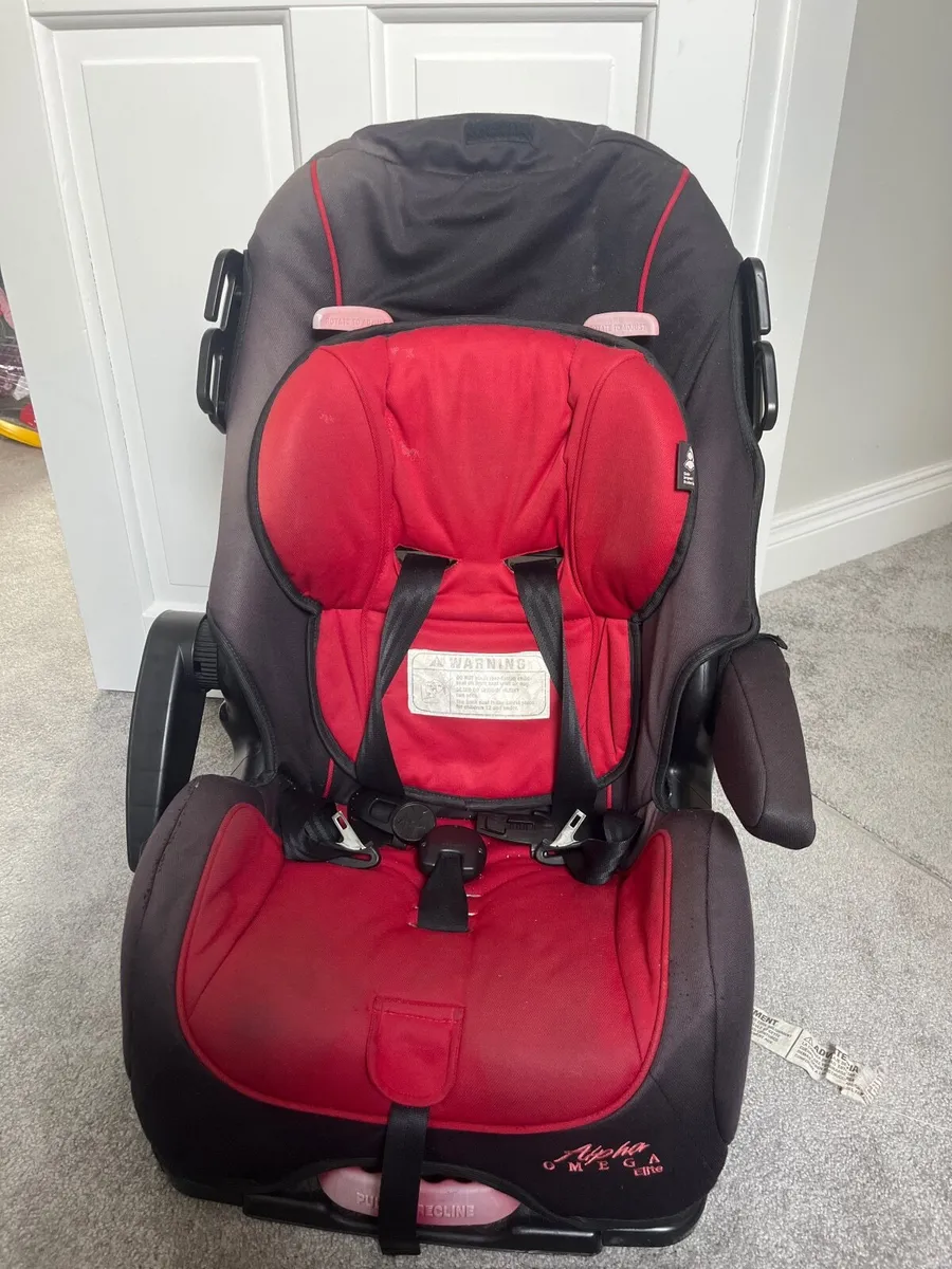 Car seat - Image 1