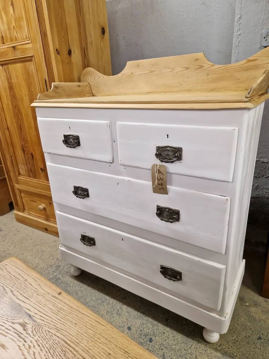 Large Victorian pine chest, wash stand - Image 2