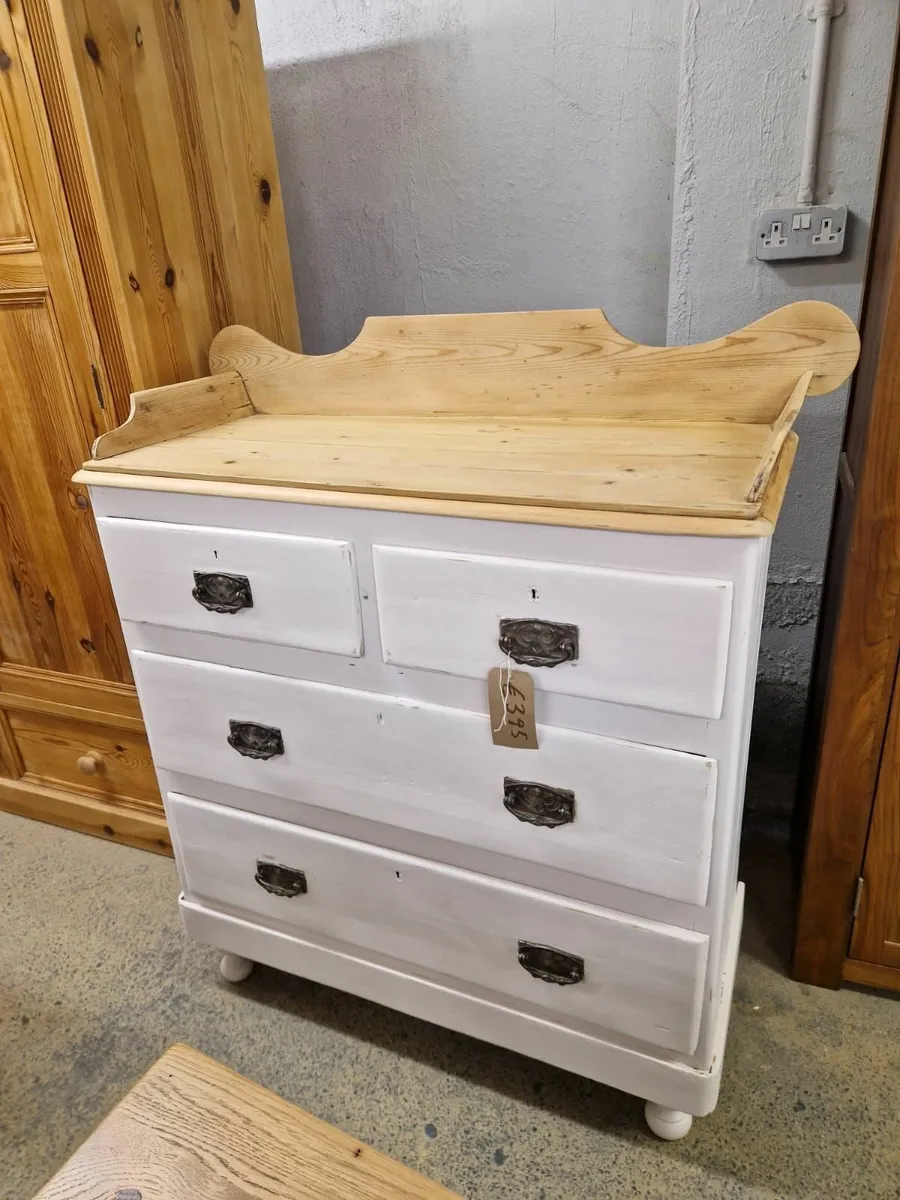 Large Victorian pine chest, wash stand - Image 1
