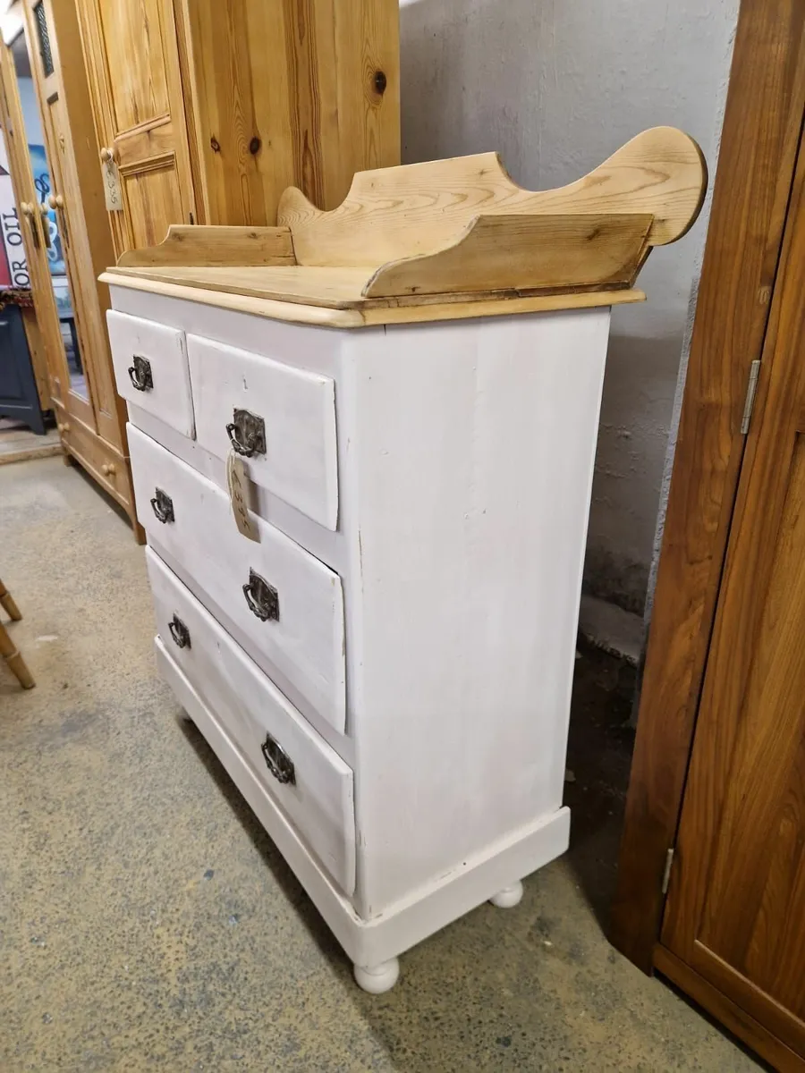 Large Victorian pine chest, wash stand - Image 4