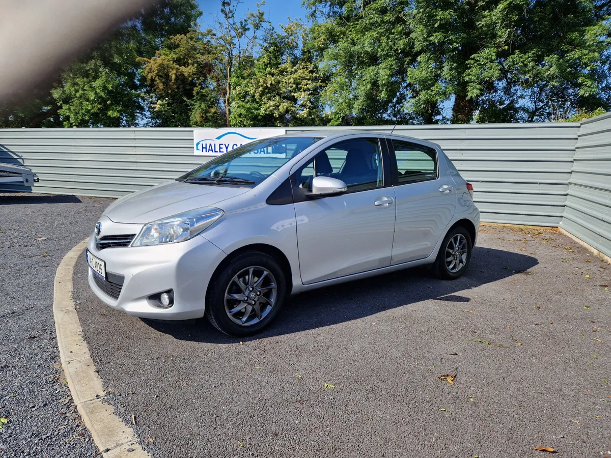 14 TOYOTA YAIRS...PETROL...NCT 6/26 - Image 3