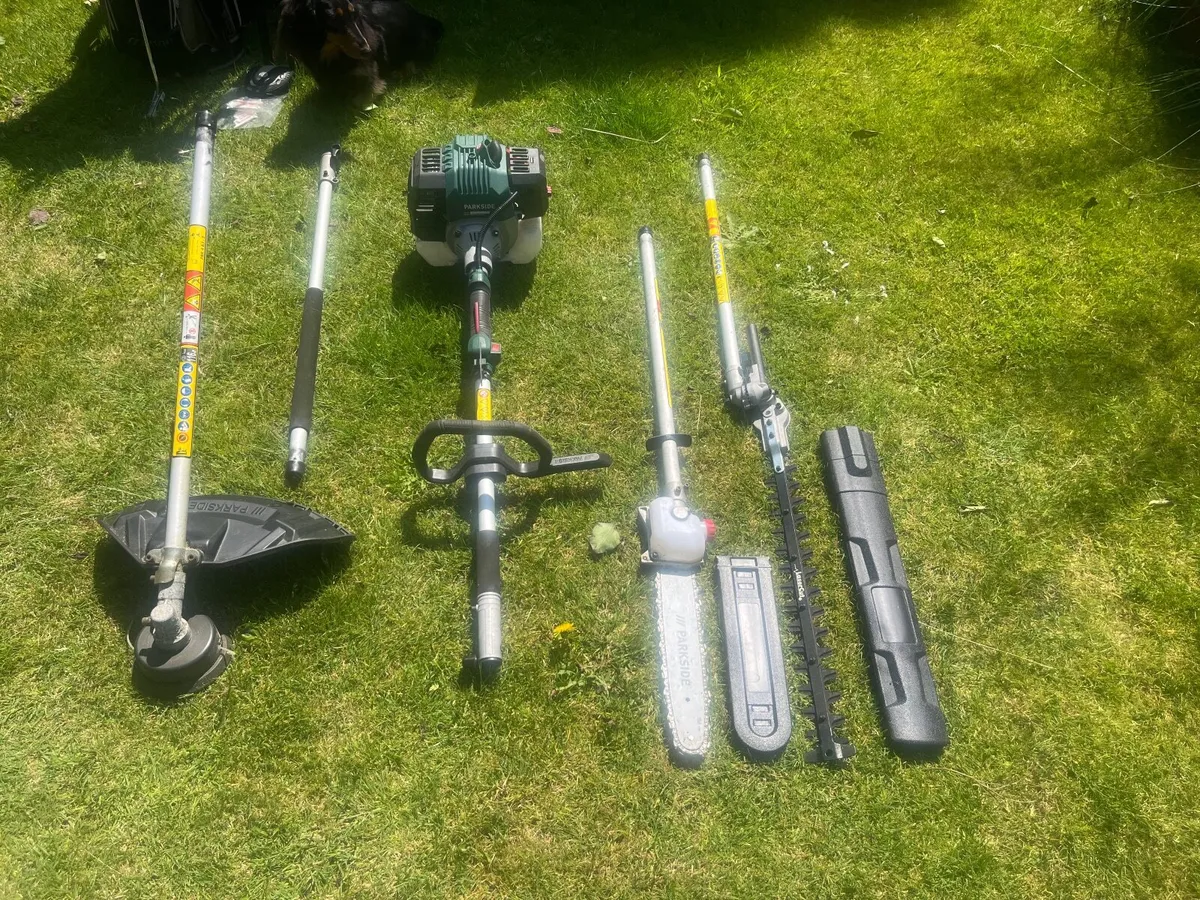 Parkway 4 in 1 Petrol Strimmer Set - Image 2