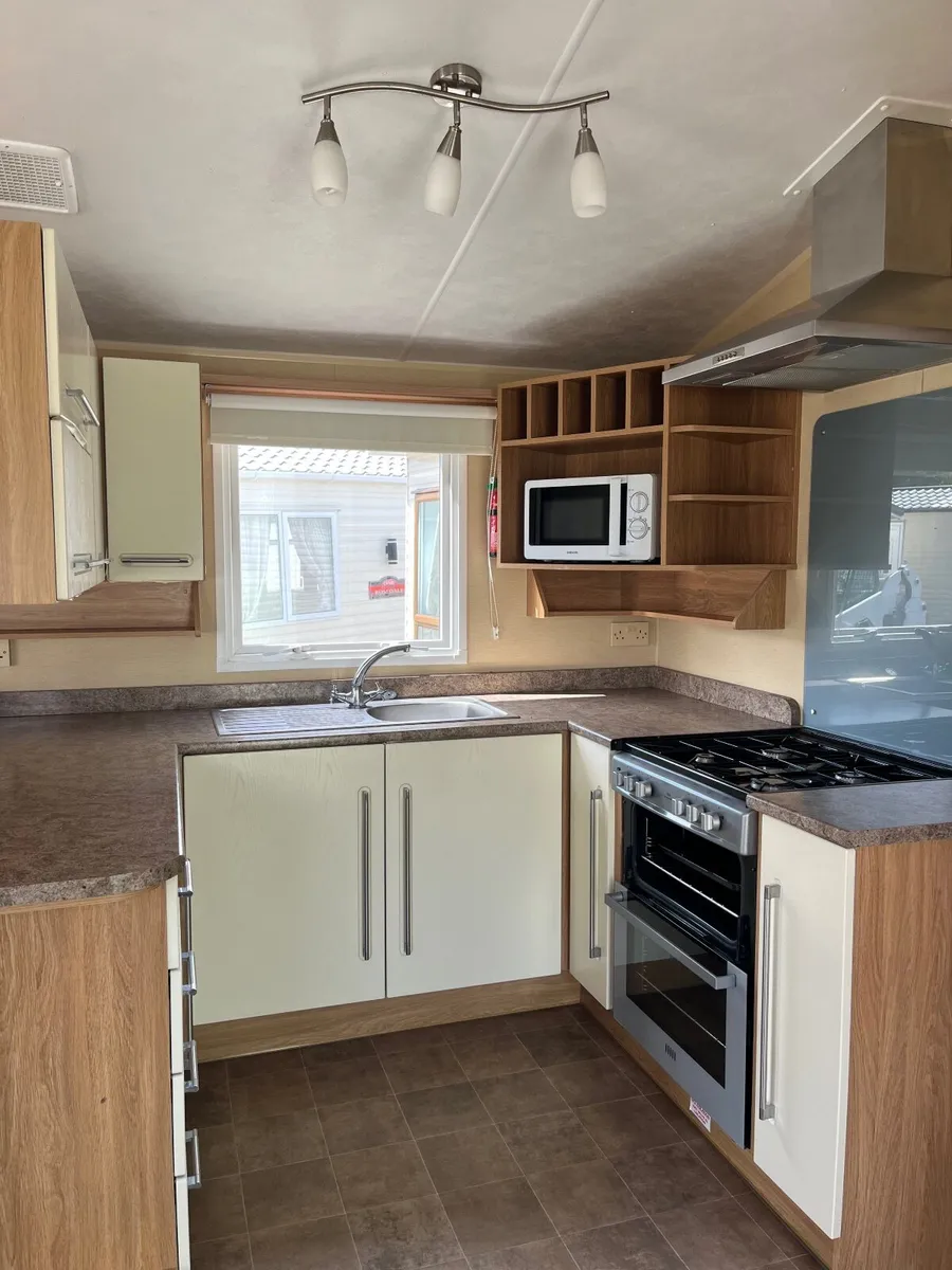 Mobile home for sale off site - Image 2