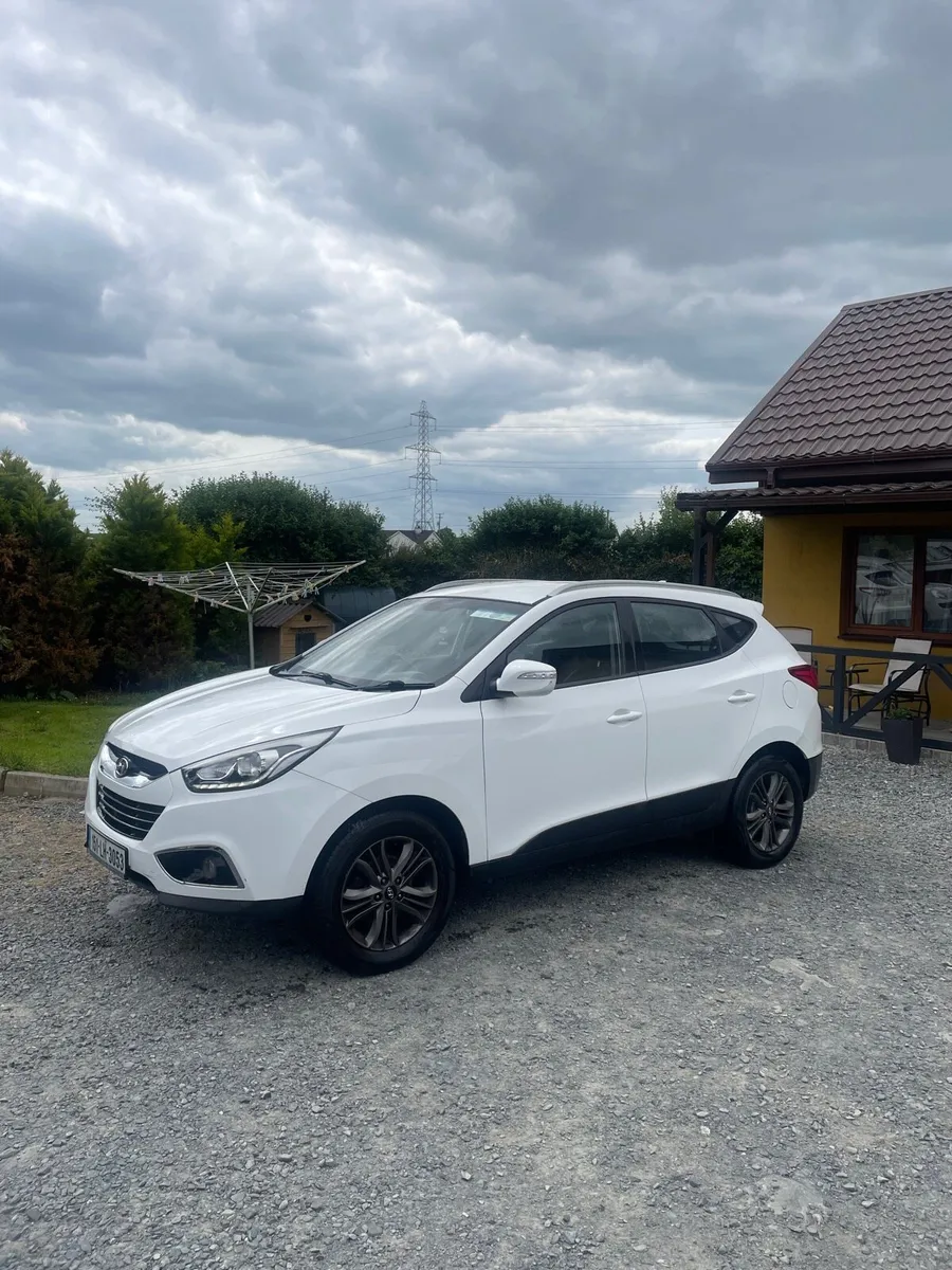 Hyundai ix35 - Image 1