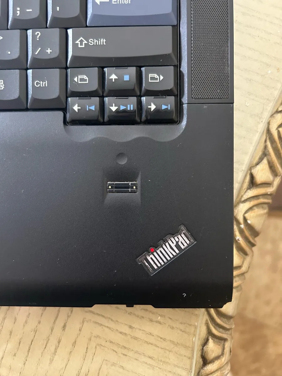 Laptop - Image 2