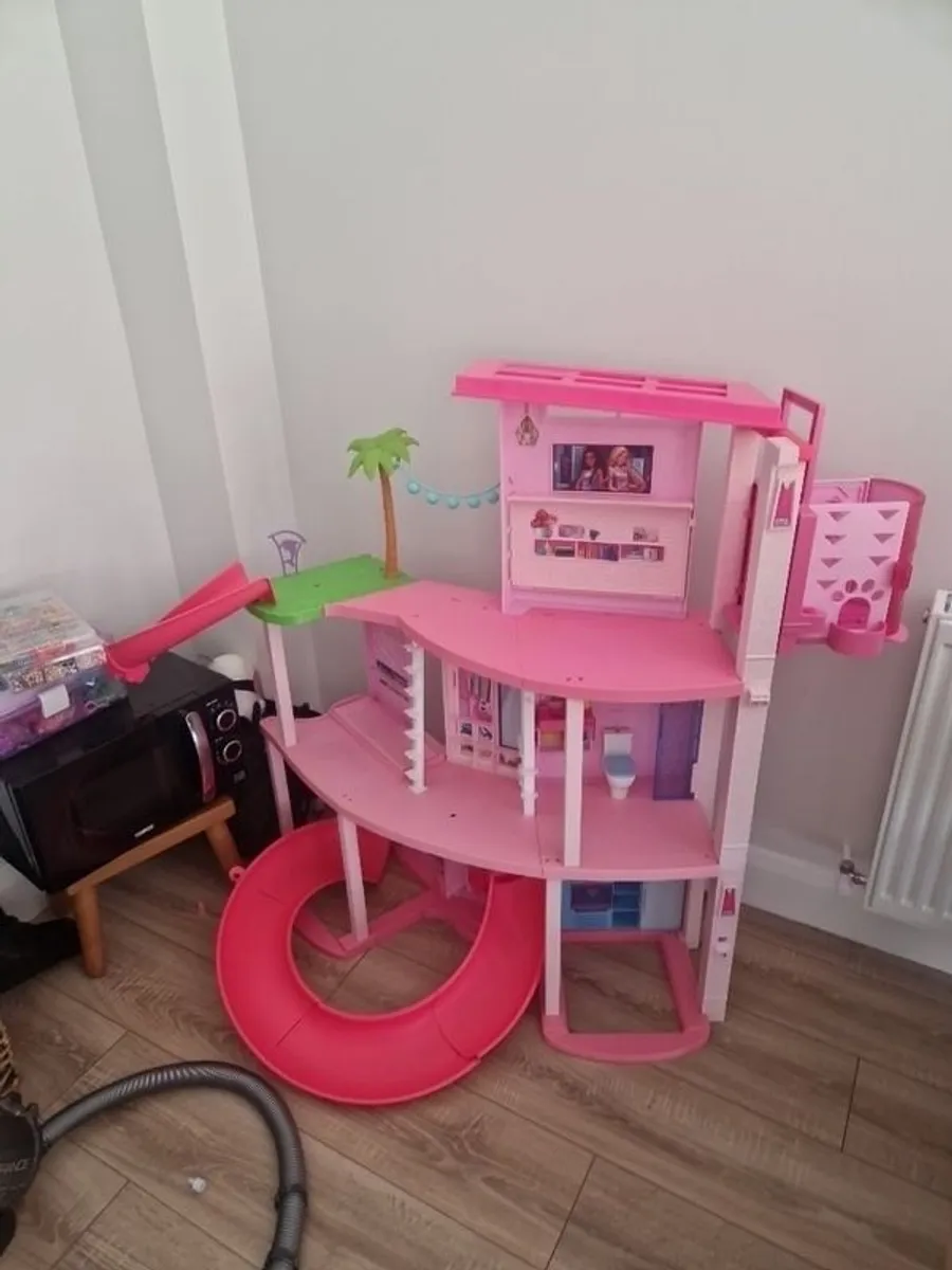 Barbie Dreamhouse - Image 1