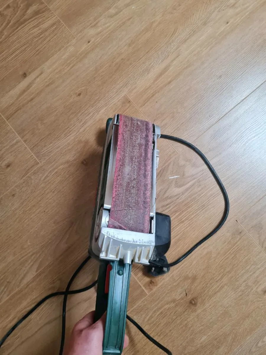 Bosch belt sander - Image 3