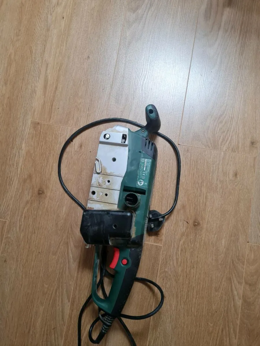 Bosch belt sander - Image 4