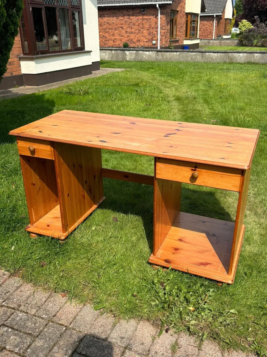 Desk - Image 1