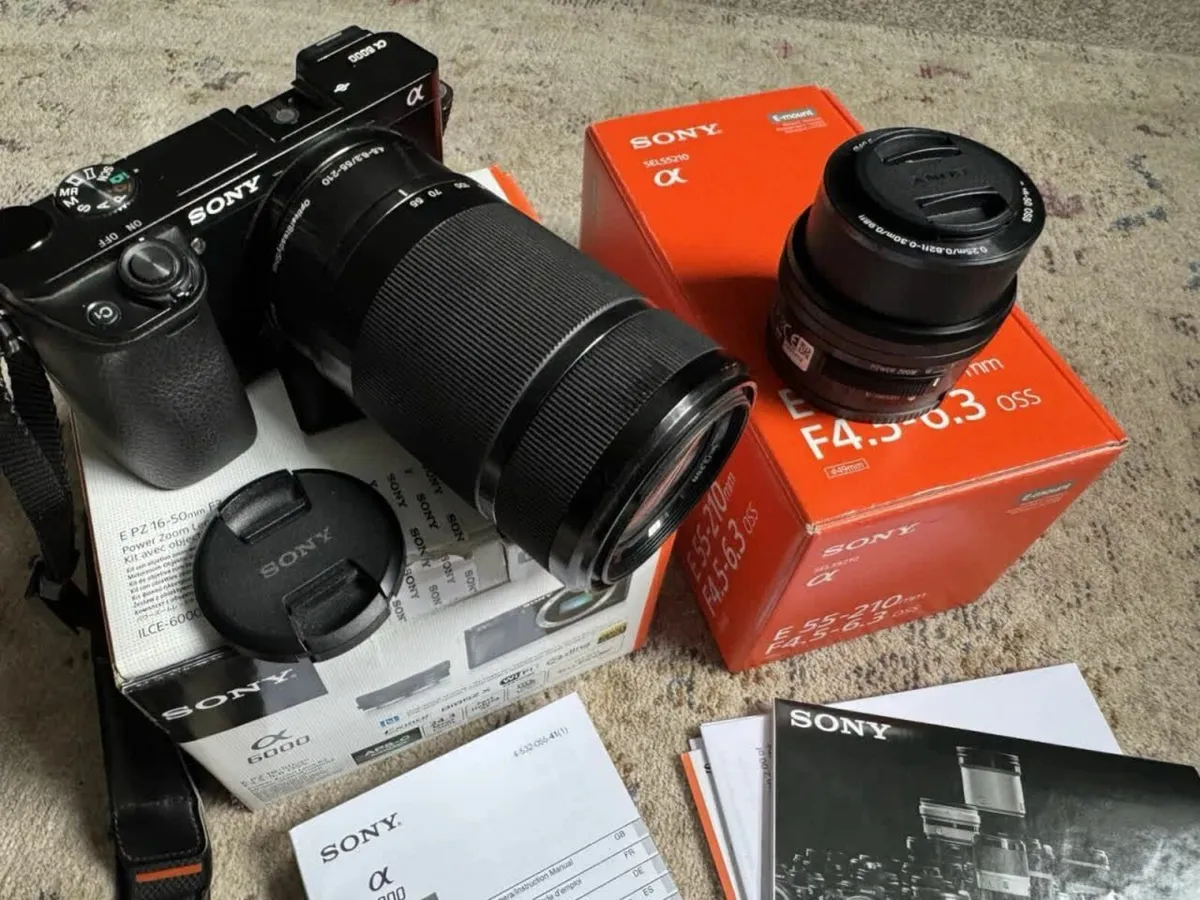 Sony Alpha A6000 Camera bundle - Image 4