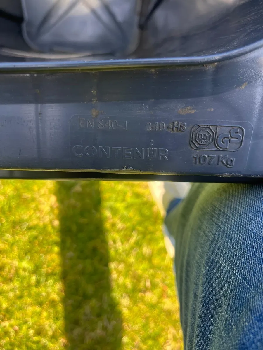 Wheelie bin 240l - Image 4