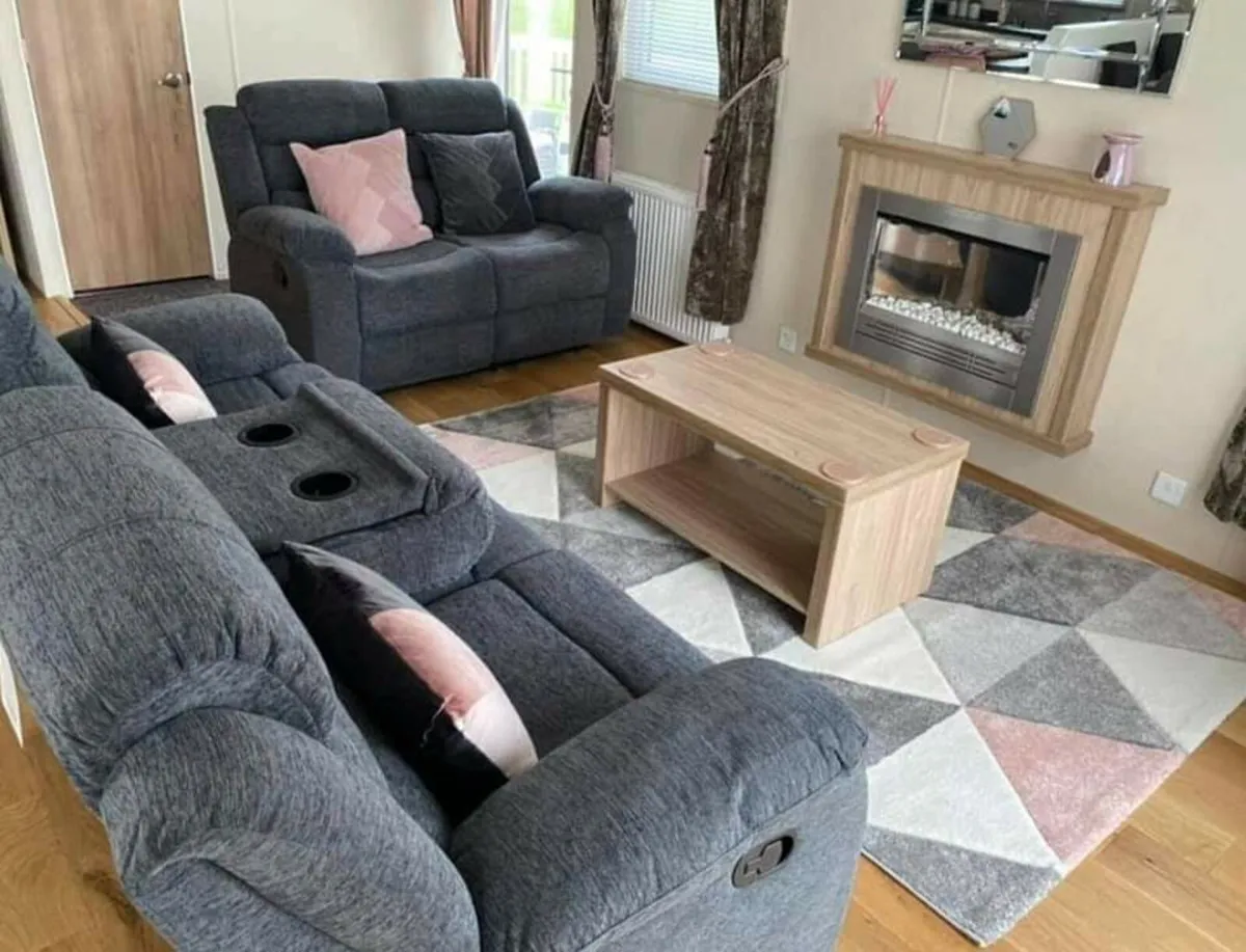 New 3+2 Bella Fabric Recliner With Pulldown Table