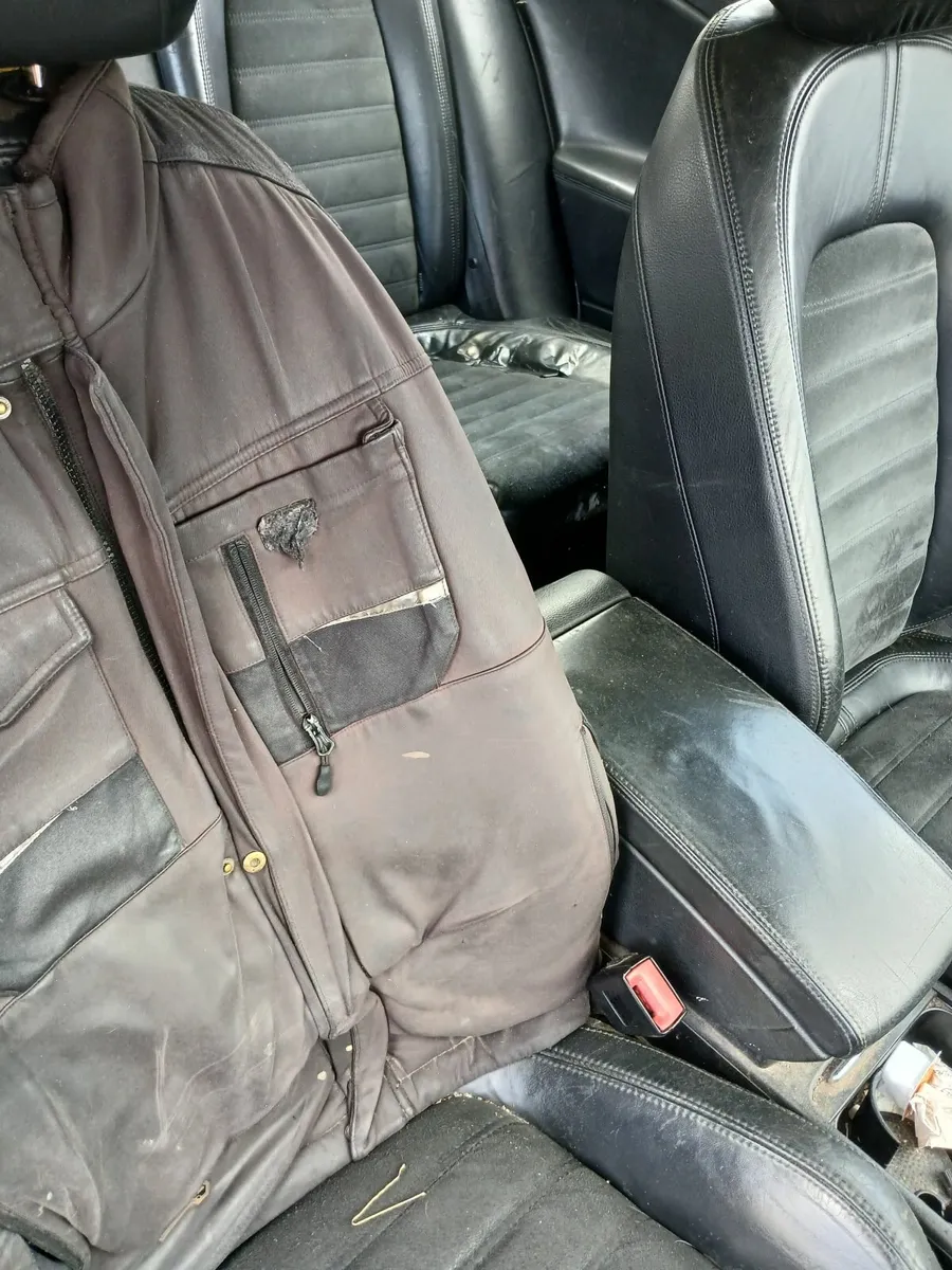 Volkswagen Passat 2005 - Image 4