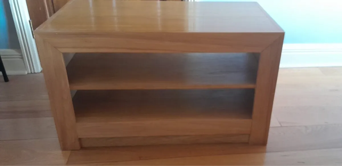 Tv cabinet - Image 1