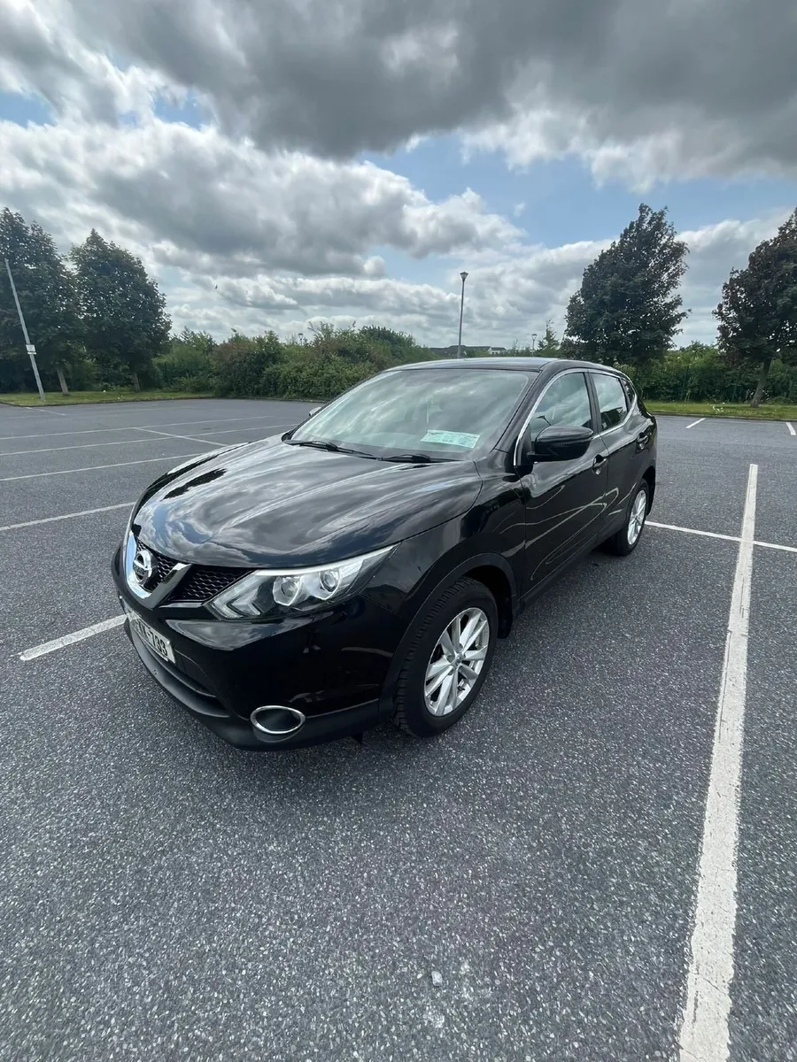 Nissan Qashqai 2015 - Image 1