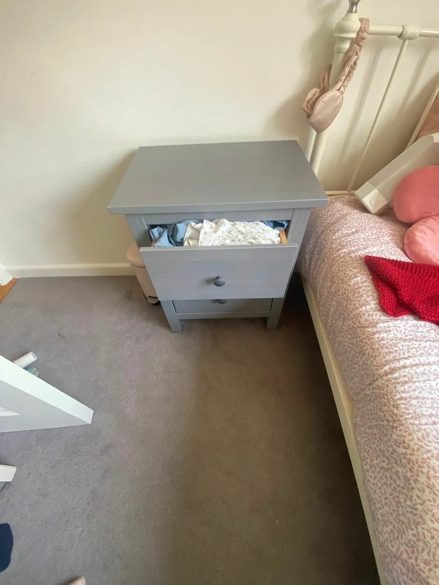 IKEA Hemnes grey 2 drawer bedside locker - Image 2