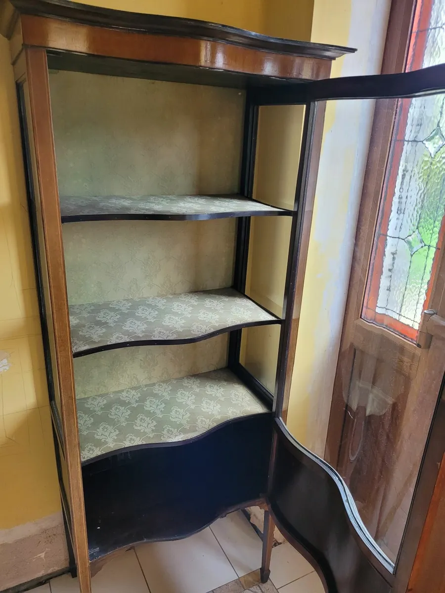 Wooden  cabinet for sale - Image 4
