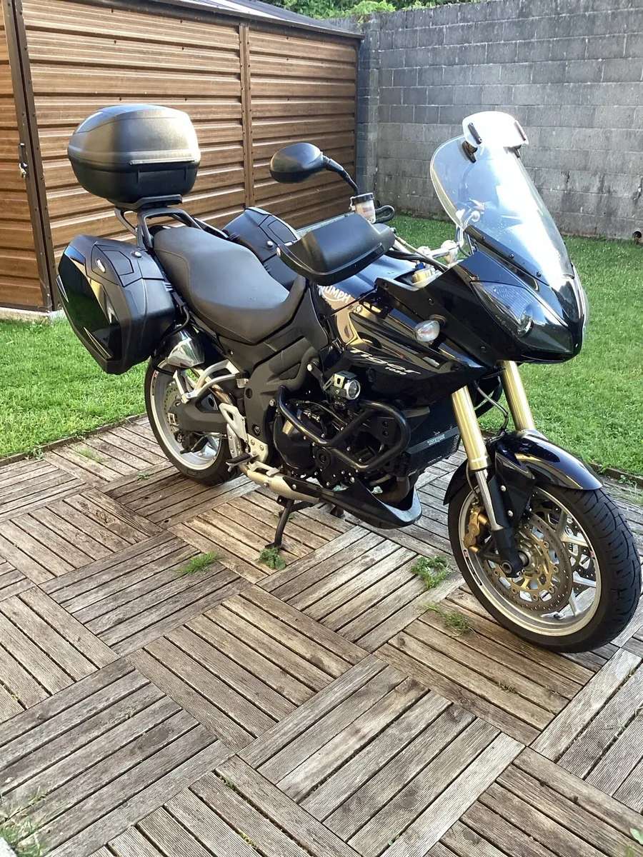 Motorbike - Image 1