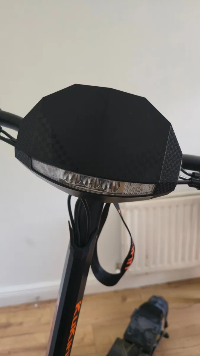 Electric Scooter - Image 4
