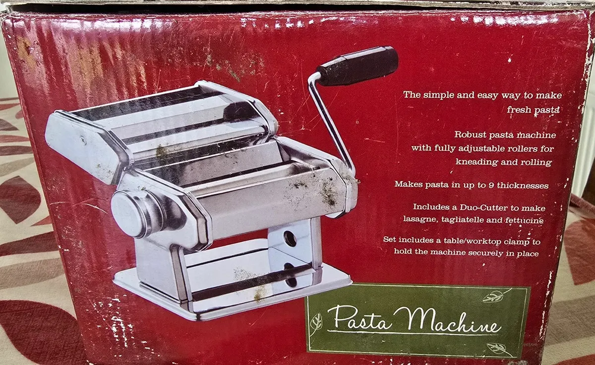 KitchenCraft World of Flavours Pasta Maker - Image 1