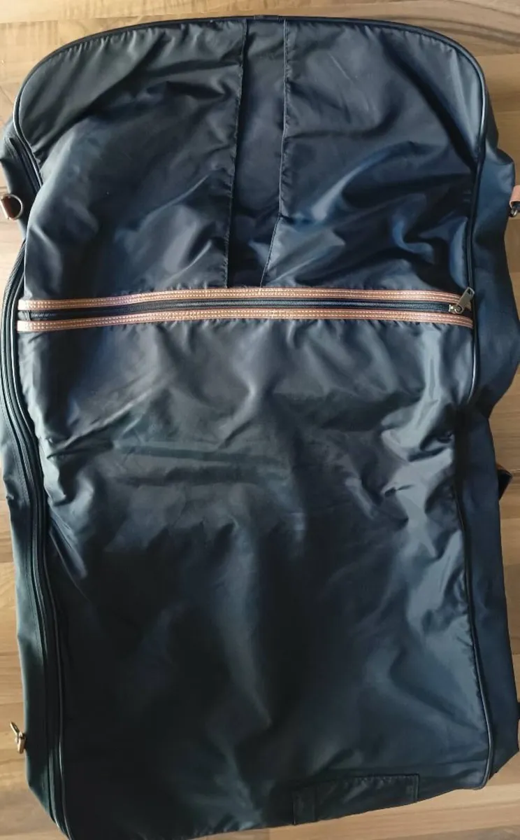Heavy Duty Suit Carrier Travel Bag - Image 1