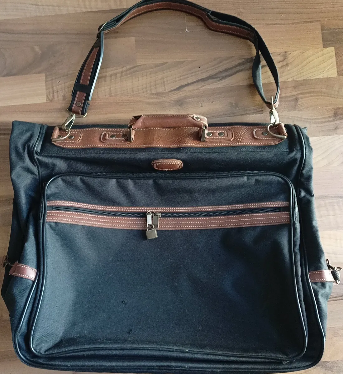 Heavy Duty Suit Carrier Travel Bag - Image 3