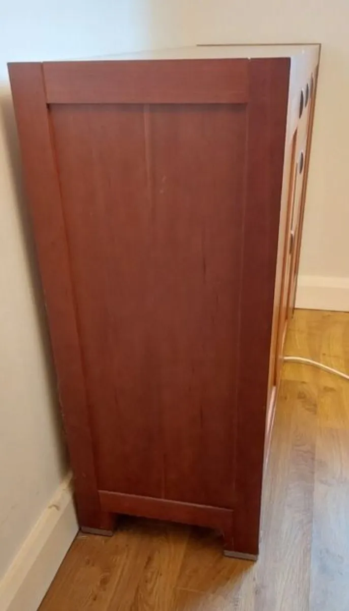 Side Board - Image 4