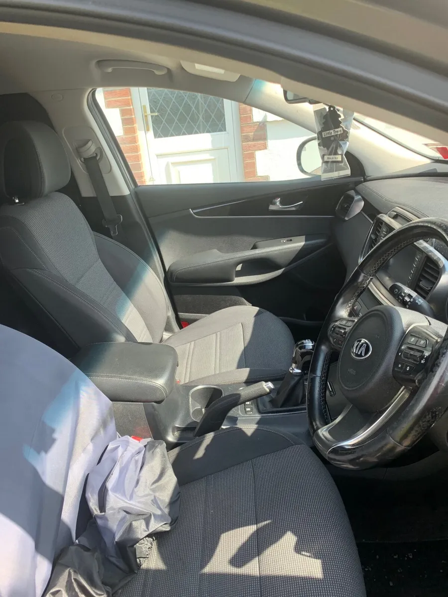 Kia Sorento 2015 - Image 3