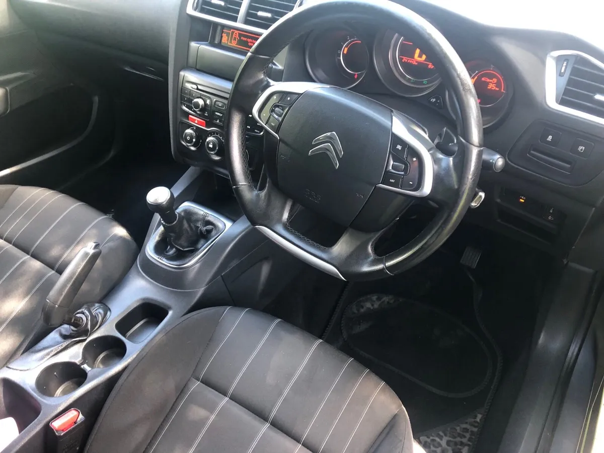 CITROEN C4 EXCLUSIVE NEW NCT MINT 😍 - Image 4