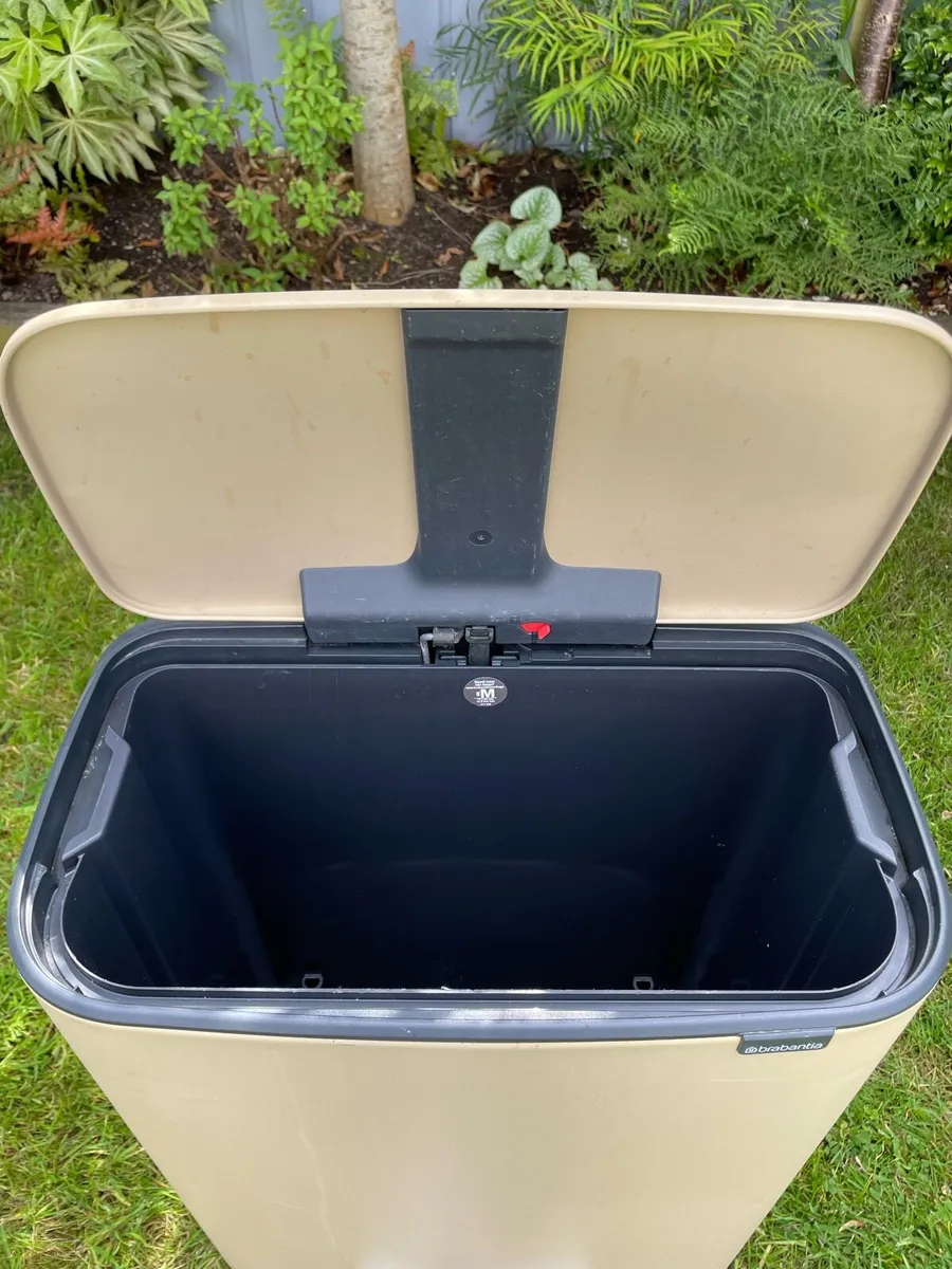 Brabantia 60 litre Bin - Image 2