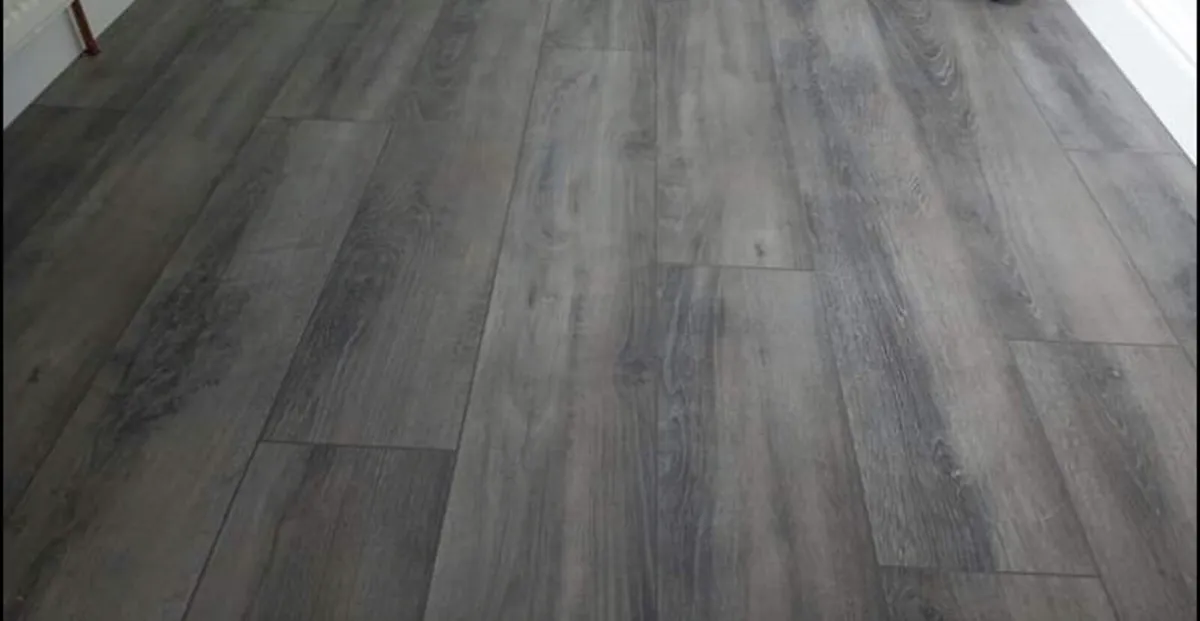 Laminate flooring 7 mm €8:80  square yard - Image 1