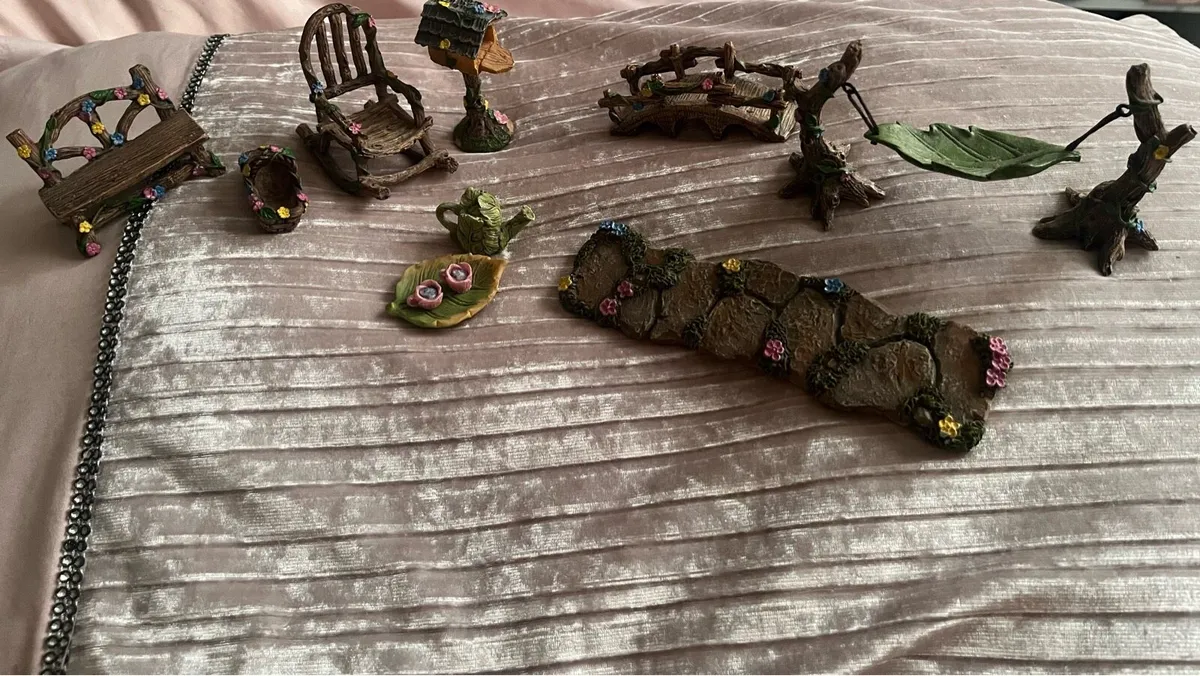 fairy doors and equipment - Image 4