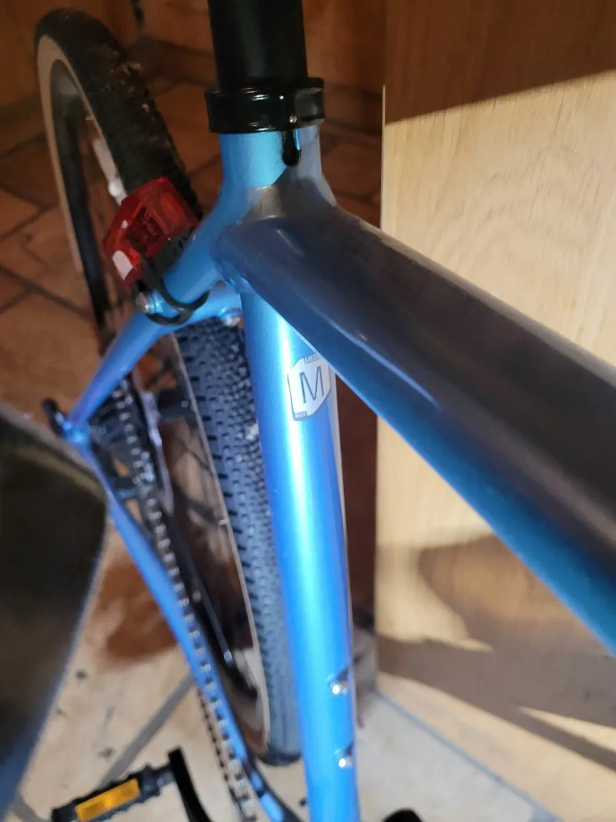 comadale topstone gravel bike - Image 2
