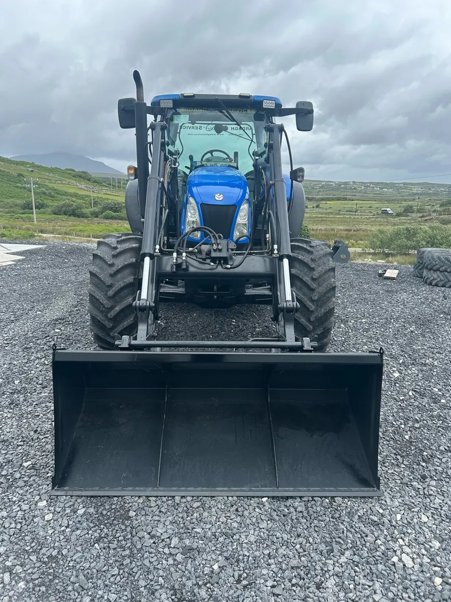 Tractor - Image 2