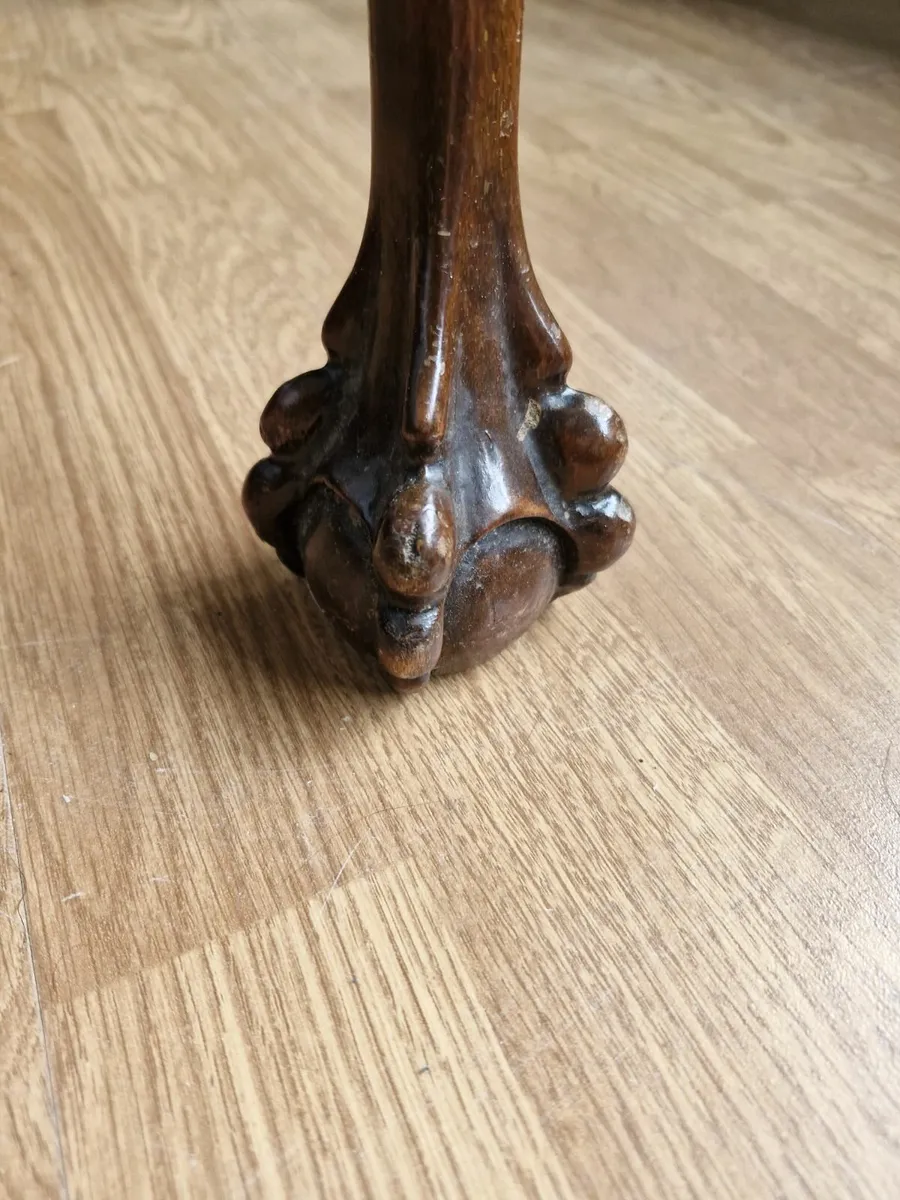 Mahogany table. Ball and claw - Image 2