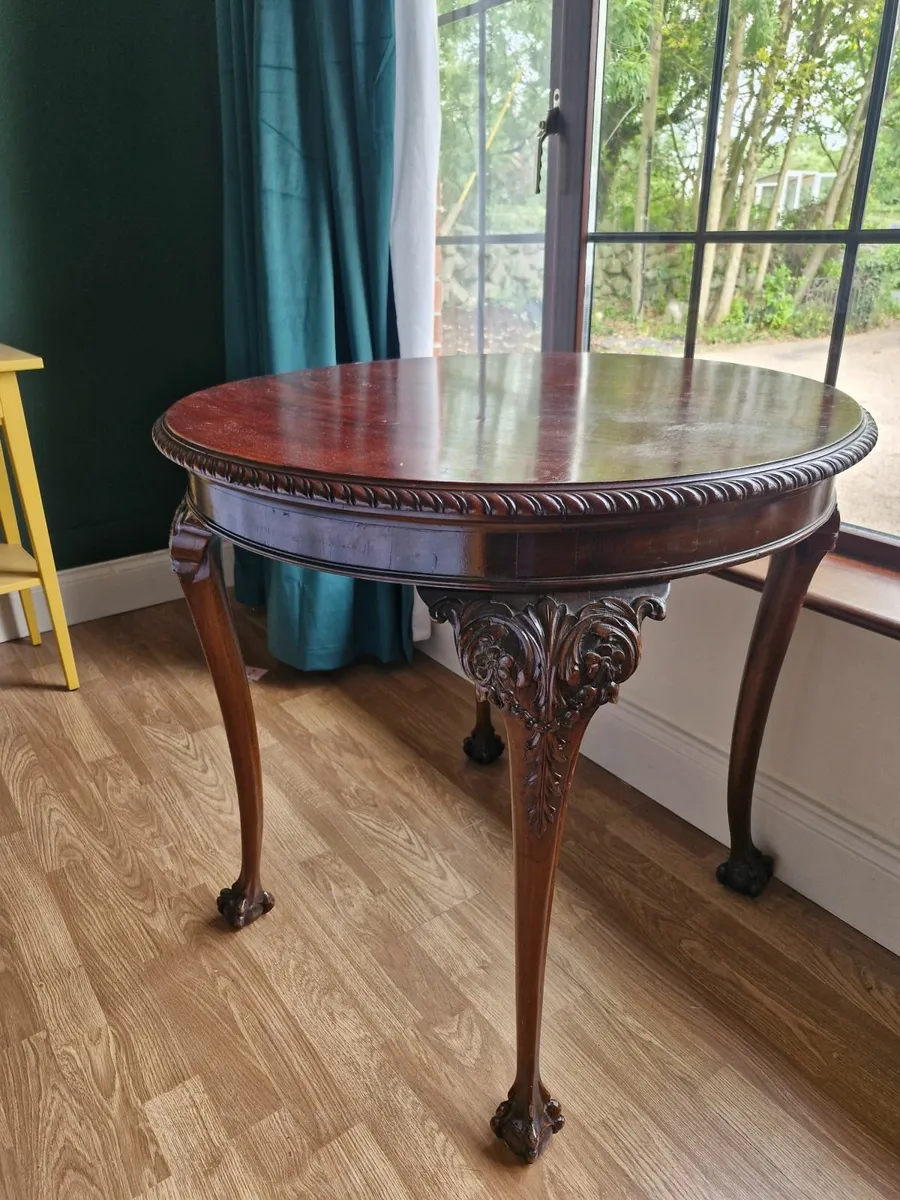 Mahogany table. Ball and claw - Image 3