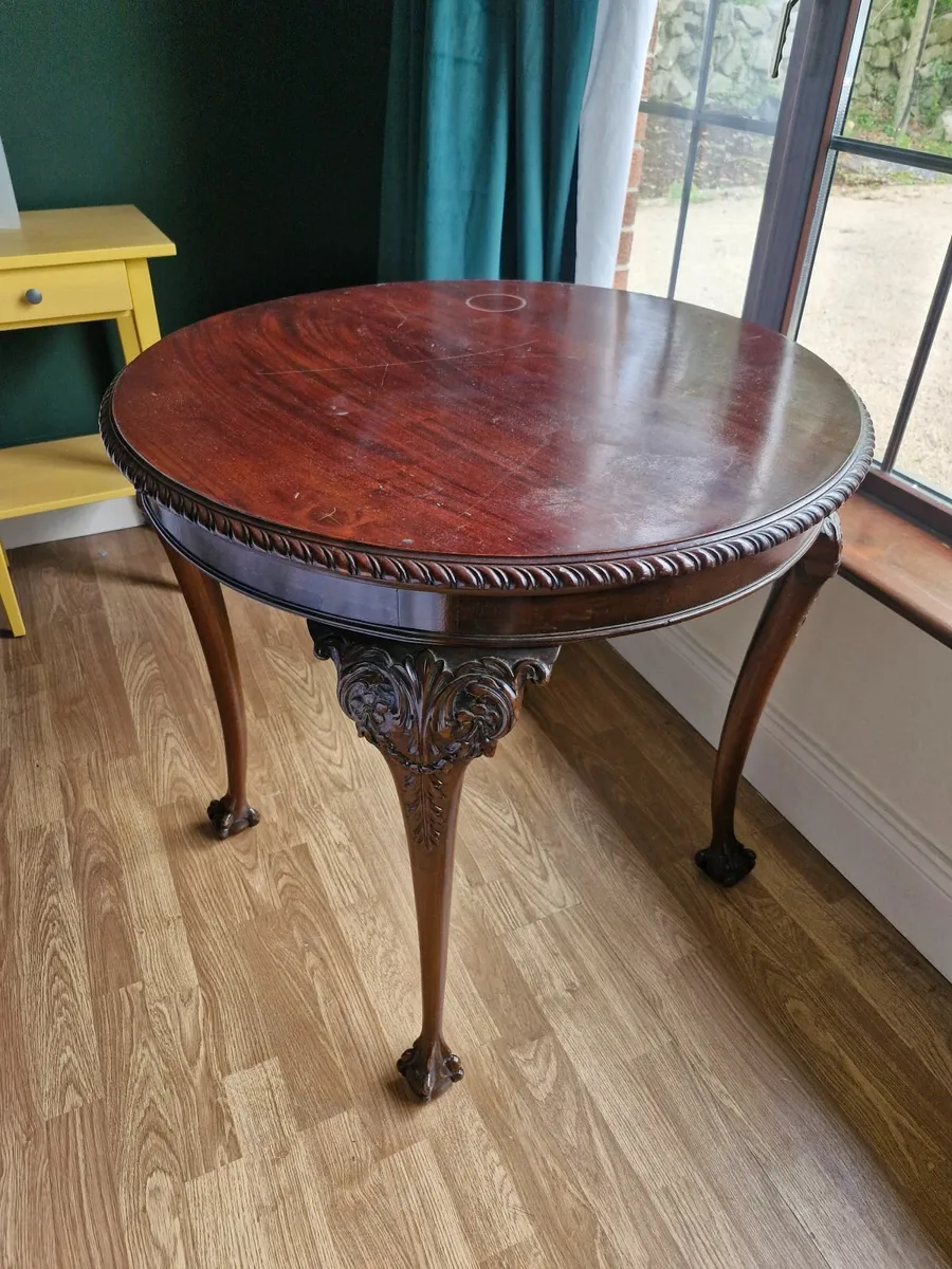 Mahogany table. Ball and claw - Image 4