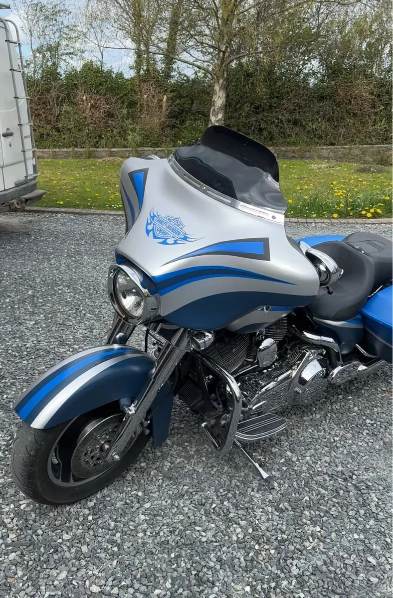 Harley Davidson Street Glide - Image 3