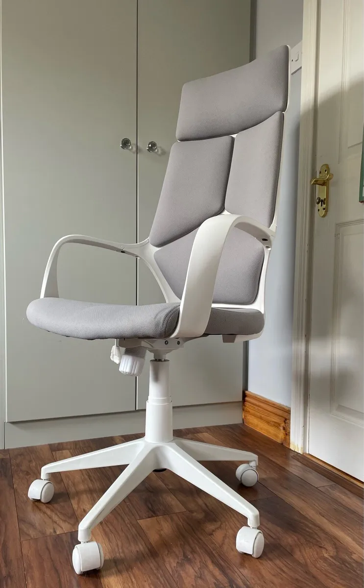 Desk Chair - Image 3