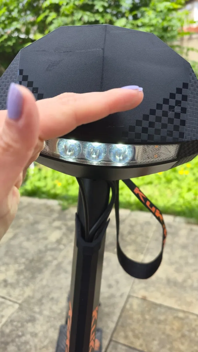 Electric scooter - Image 3