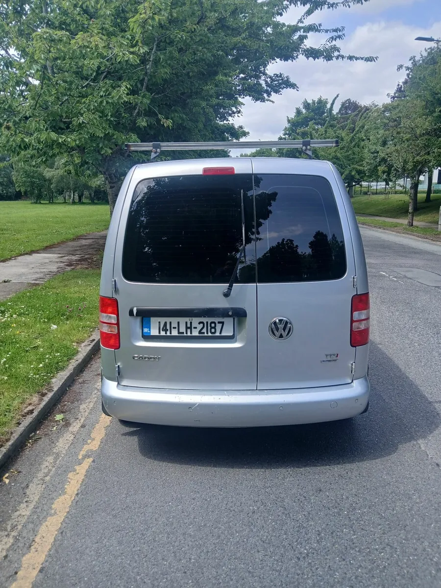 Volkswagen Caddy 2014 - Image 2