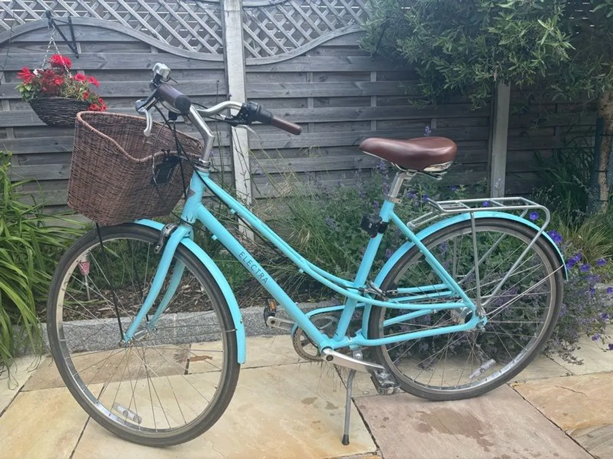 Attractive ladies Electra bike in great condition - Image 3