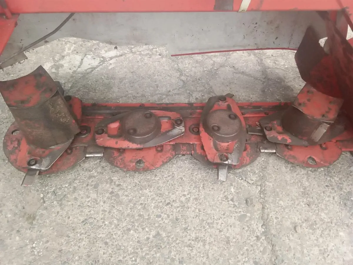 Kuhn mower - Image 4