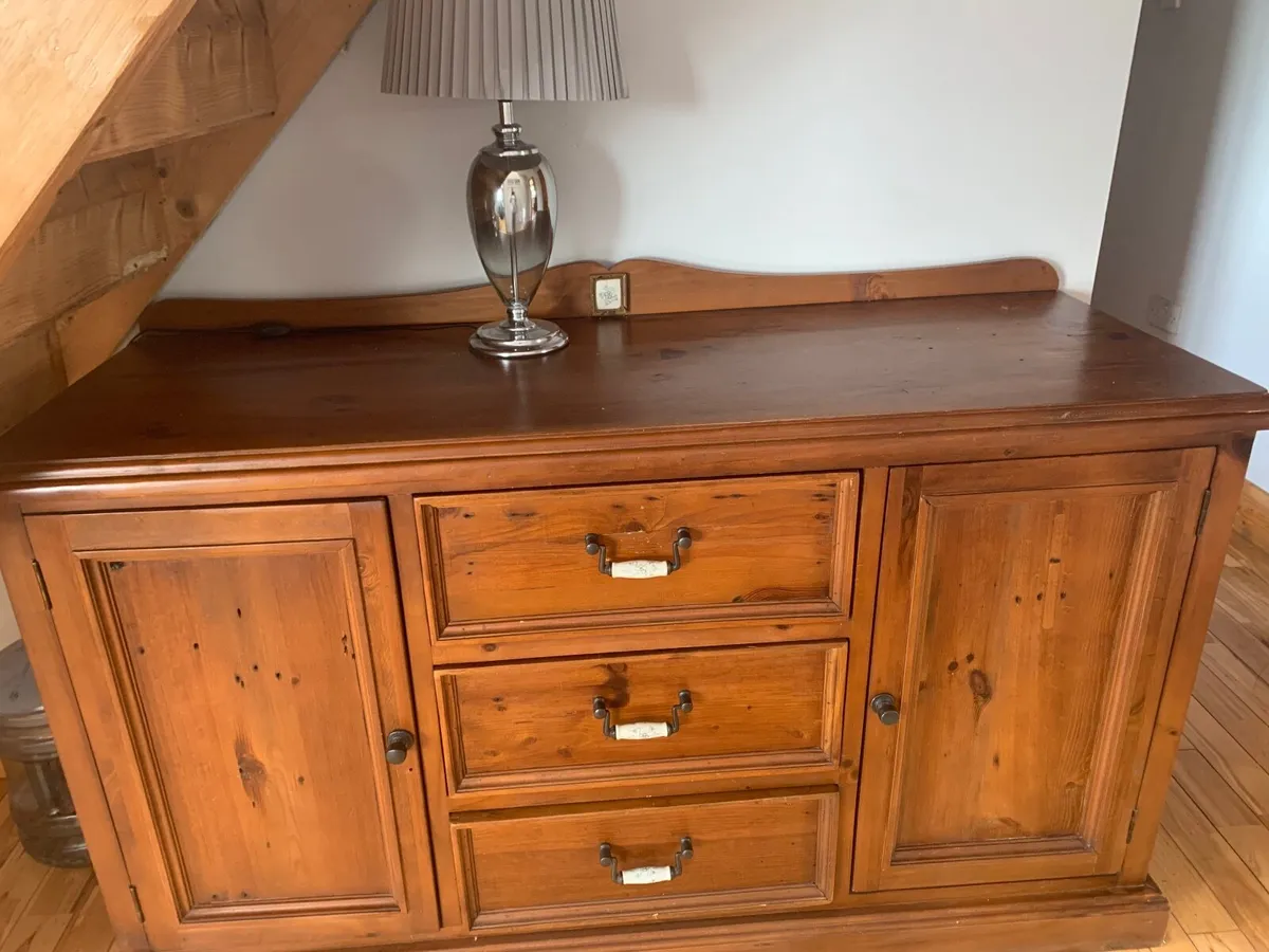 Sideboard - Image 3