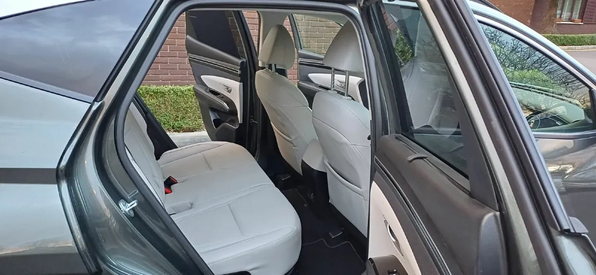 Hyundai Tucson 2021 - Image 2