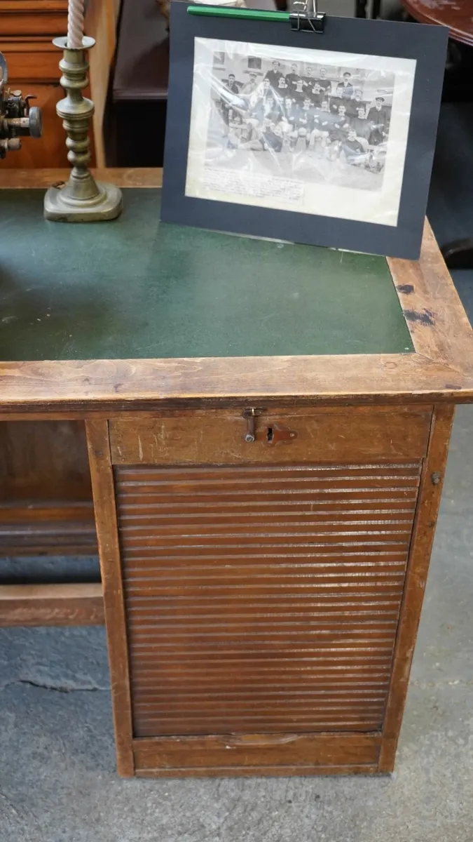 Vintage Oak Desk with Green Composite Inlay and Ta - Image 4