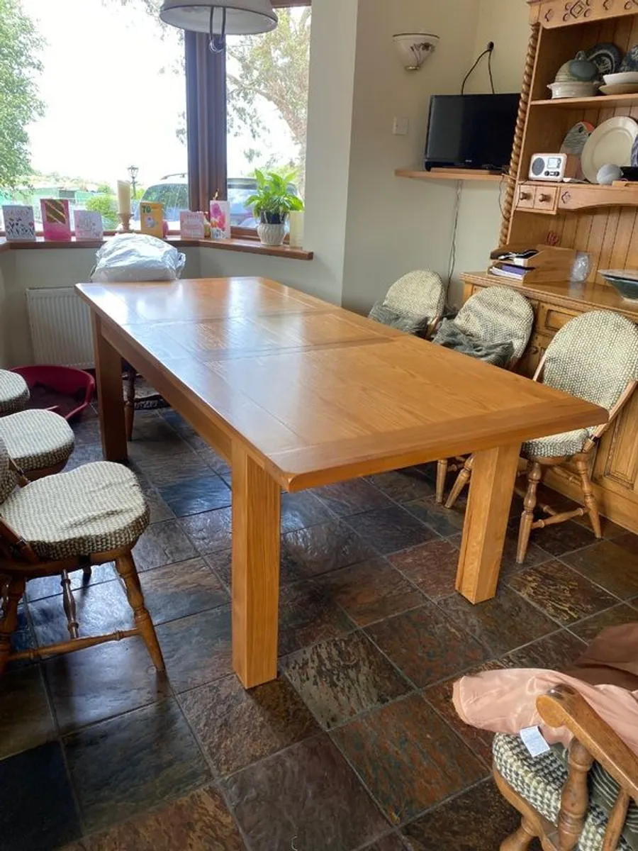 Dining Table - Image 2