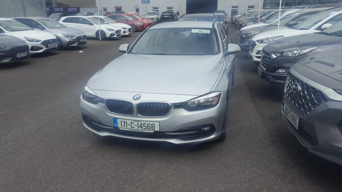 BMW 3-Series Sport 320D Touring - Image 1